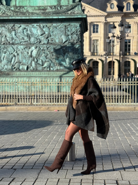 Cape fourrure carreaux gris 98825