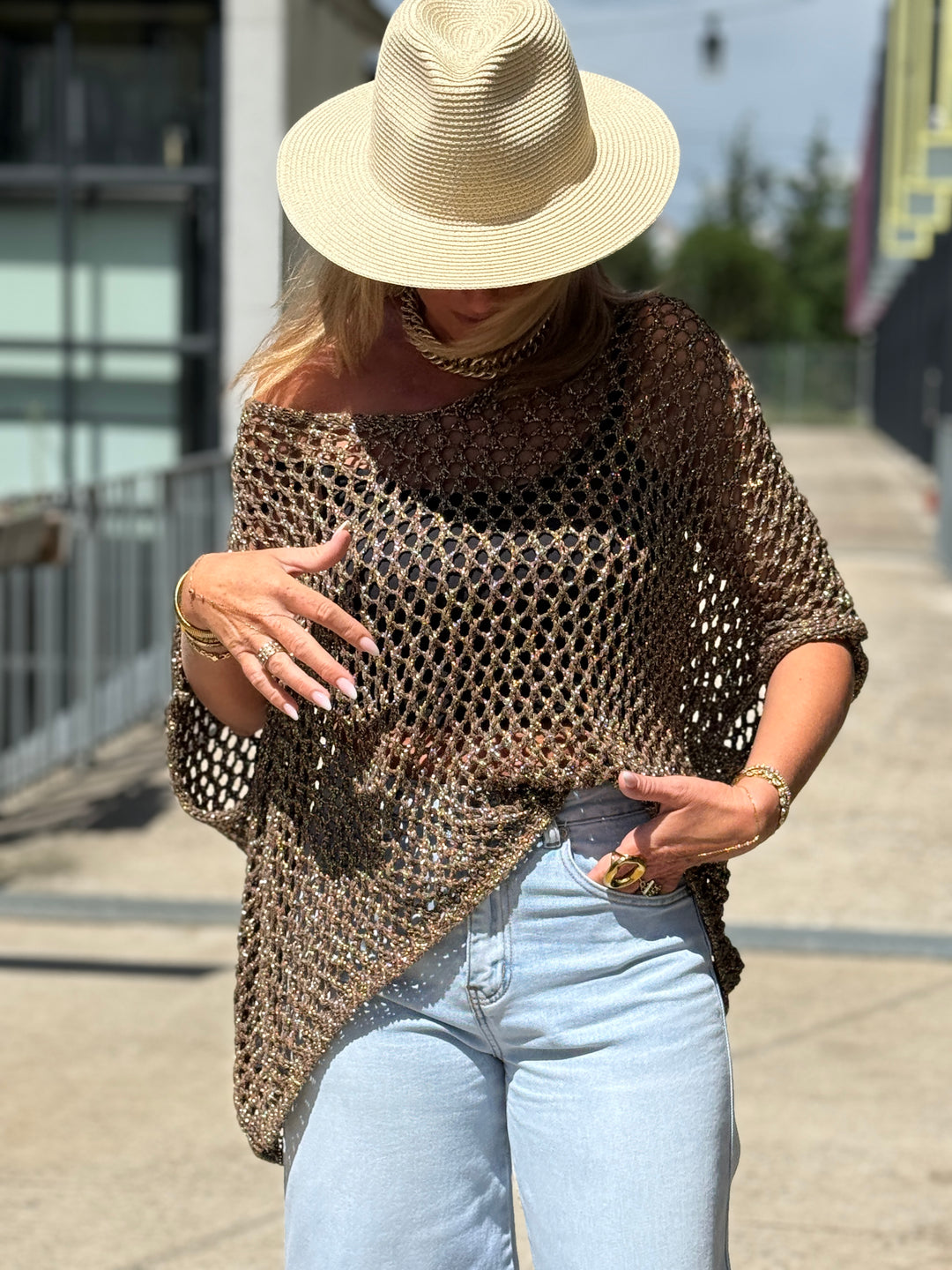 Pull crochet loose 0127