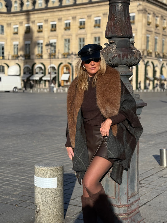 Cape fourrure carreaux gris 98825