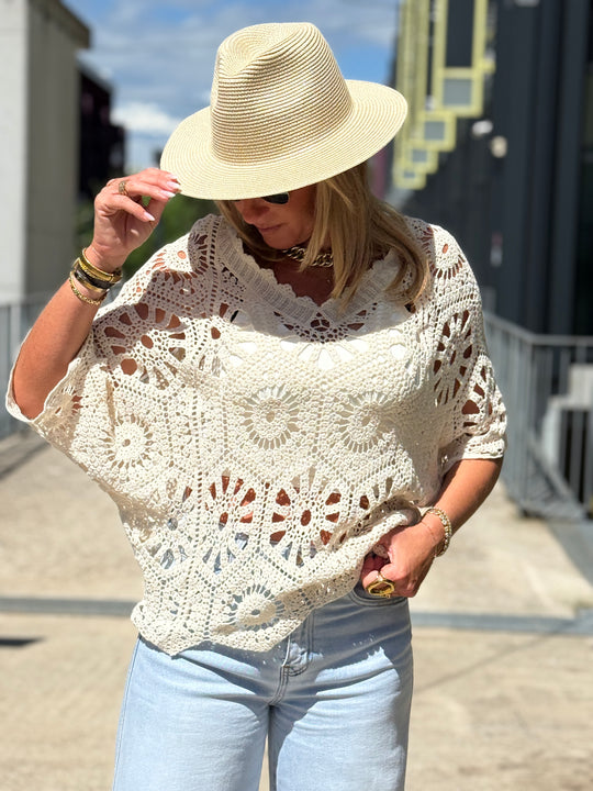 Pull crochet beige 8143