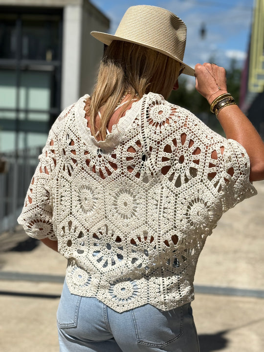 Pull crochet beige 8143