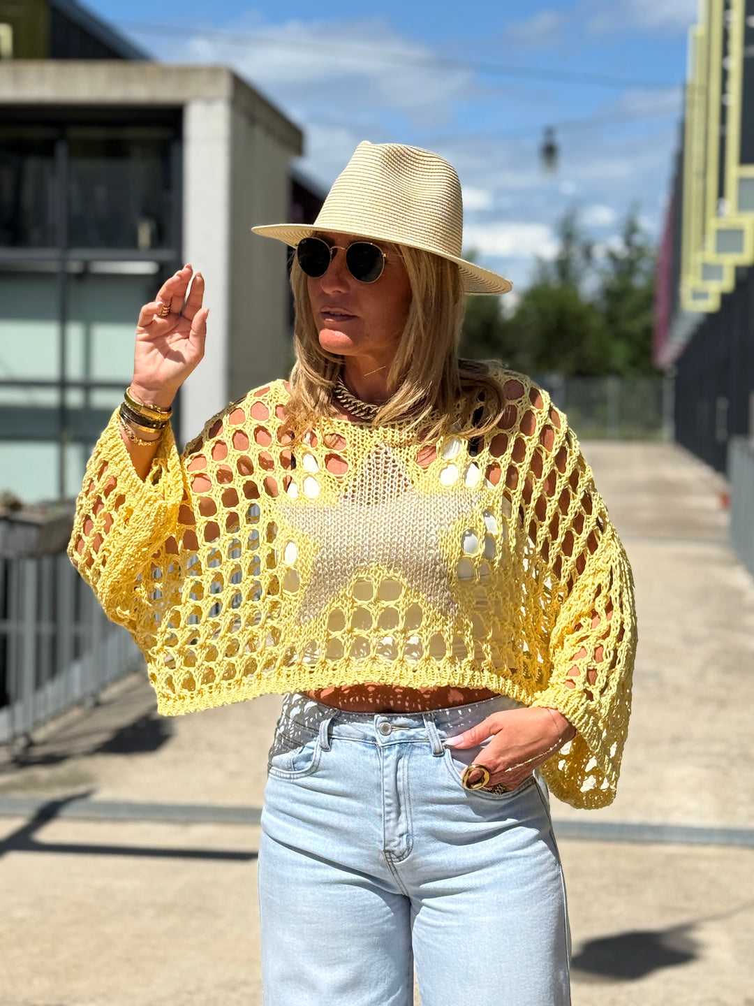 Pull crochet étoile or 2129
