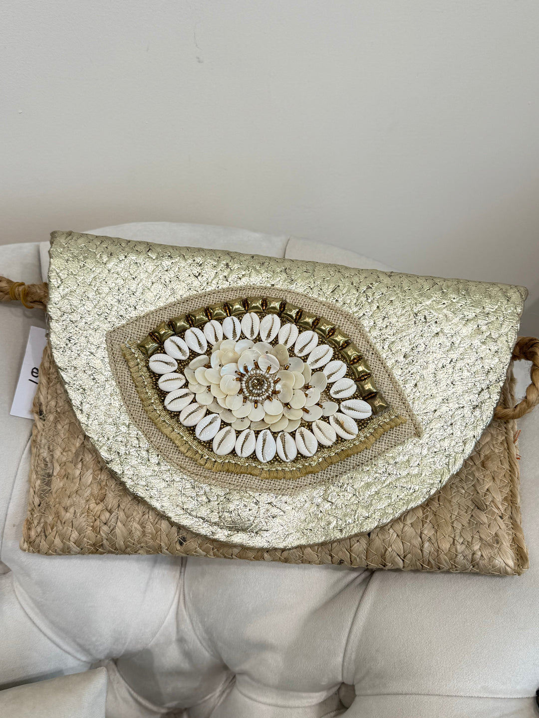 Pochette paille tressé œil nacré