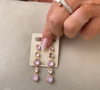 Boucles pendantes rose claire