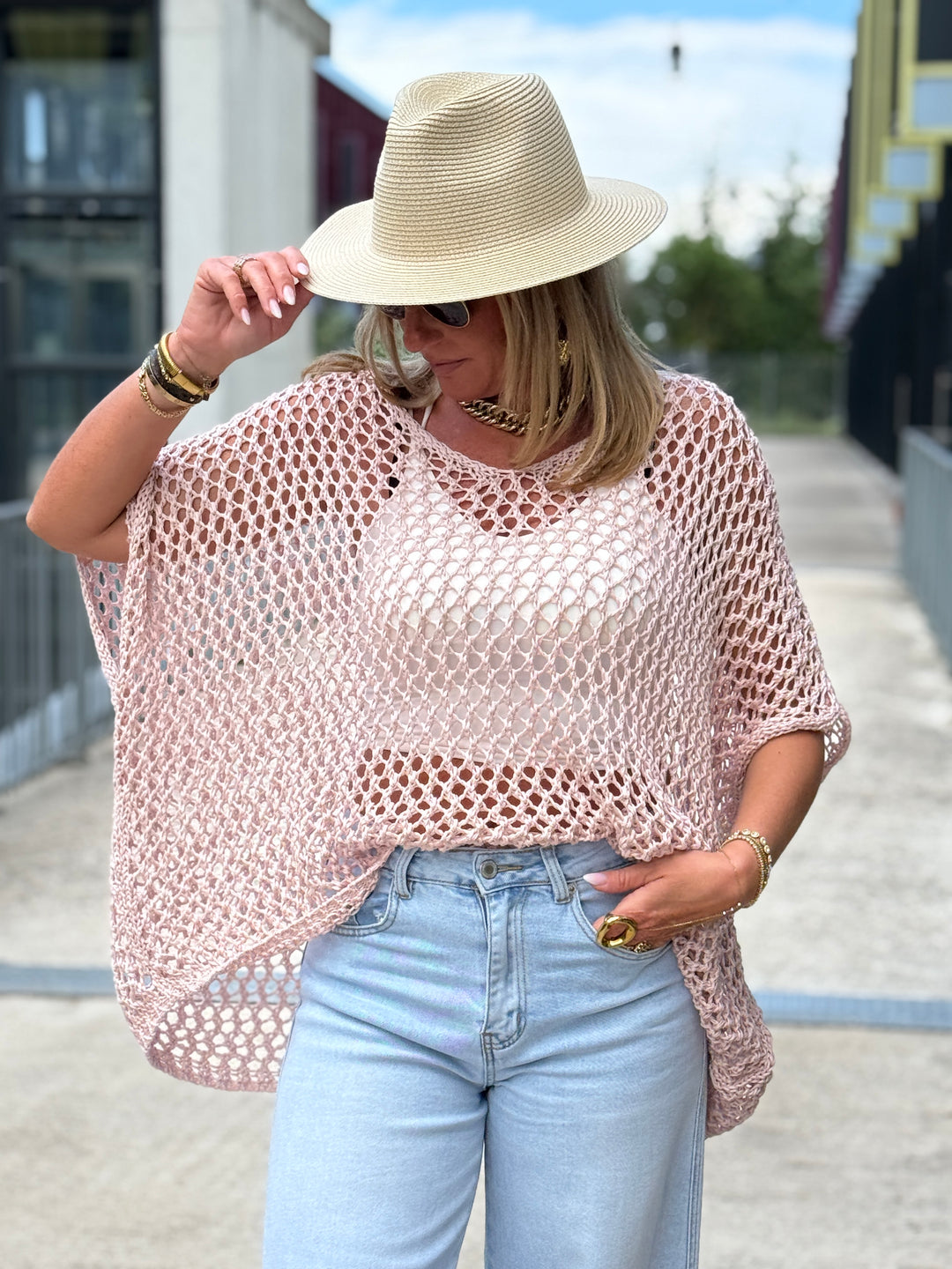 Pull crochet loose 0127