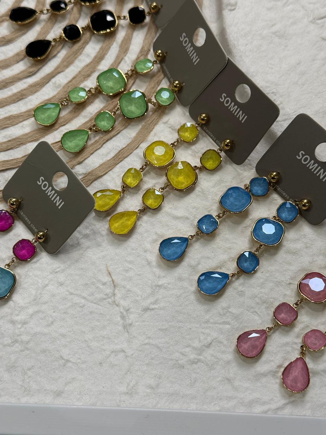 Boucles pendantes coloris