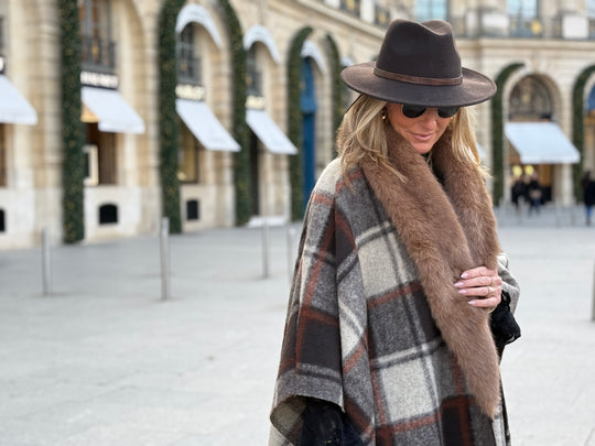 Cape fourrure carreaux orange 98825