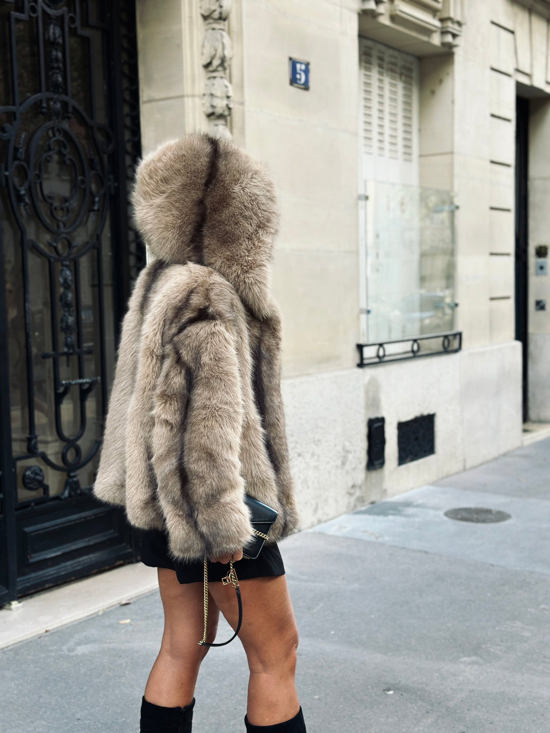 veste fourrure capuche beige/camel 3043