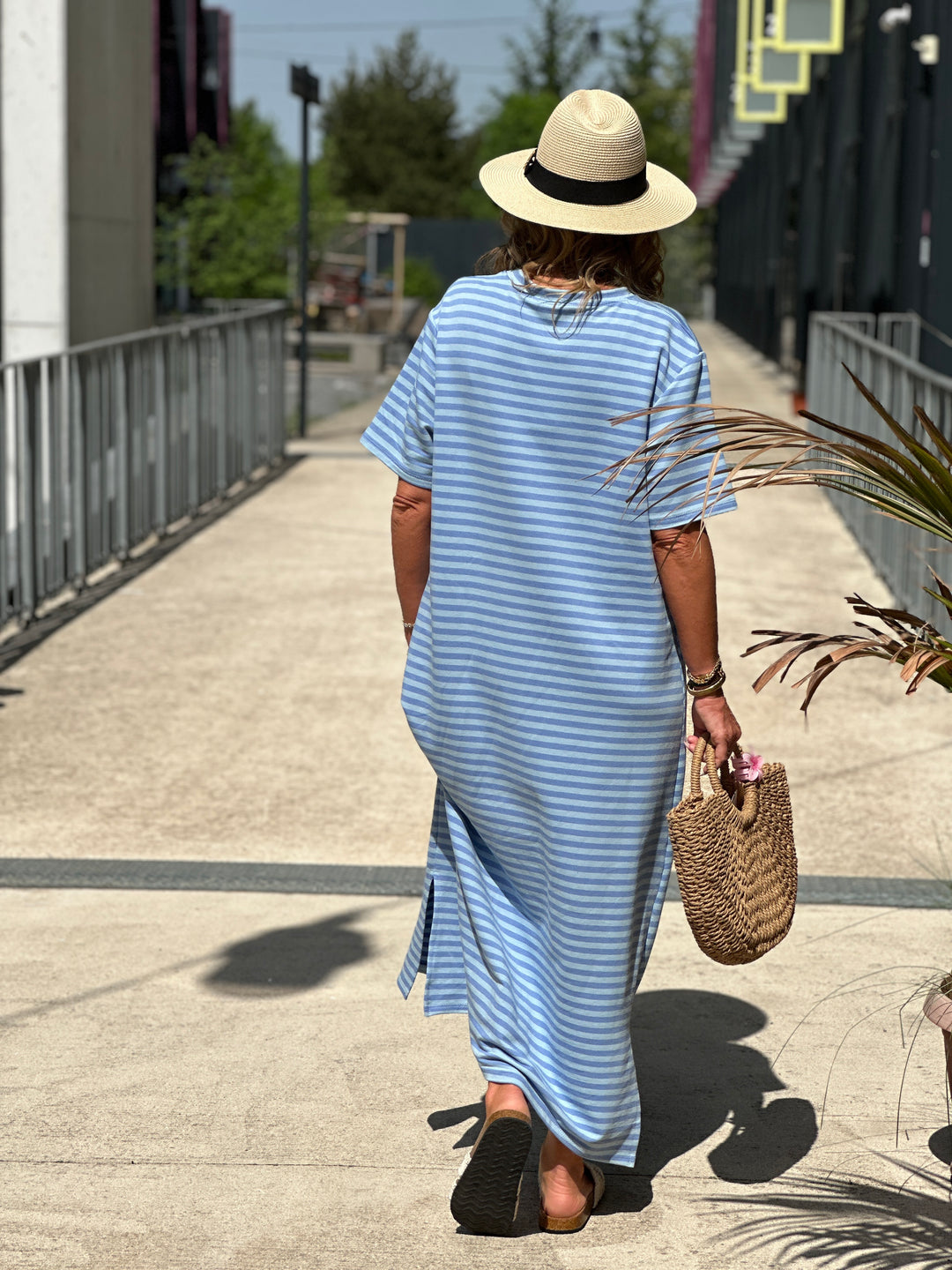 Robe longue rayure manches courtes