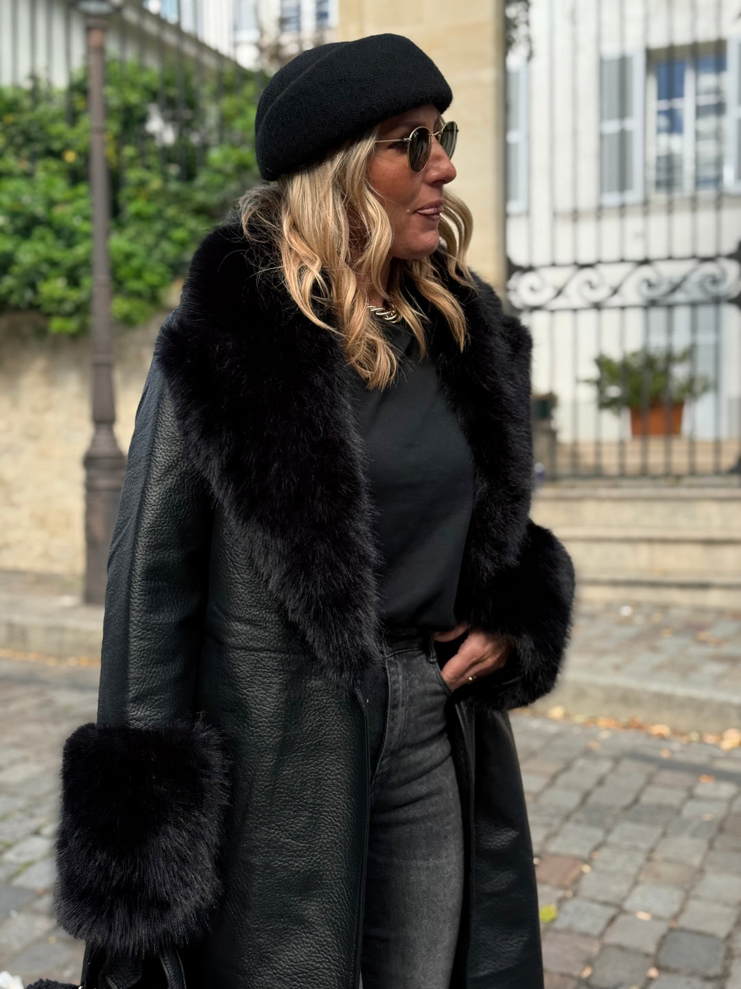 MANTEAU LONG EN SIMILICUIR Fourrure Noir 9202