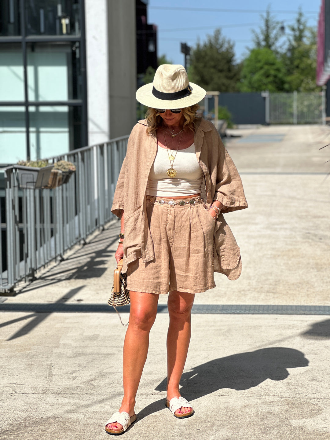 Short lin camel 6681