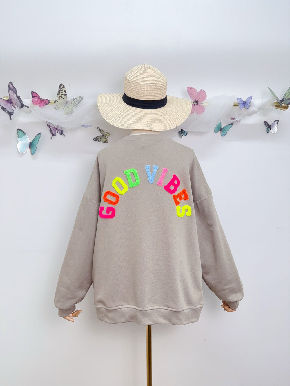 Sweat dos brodé good vibes