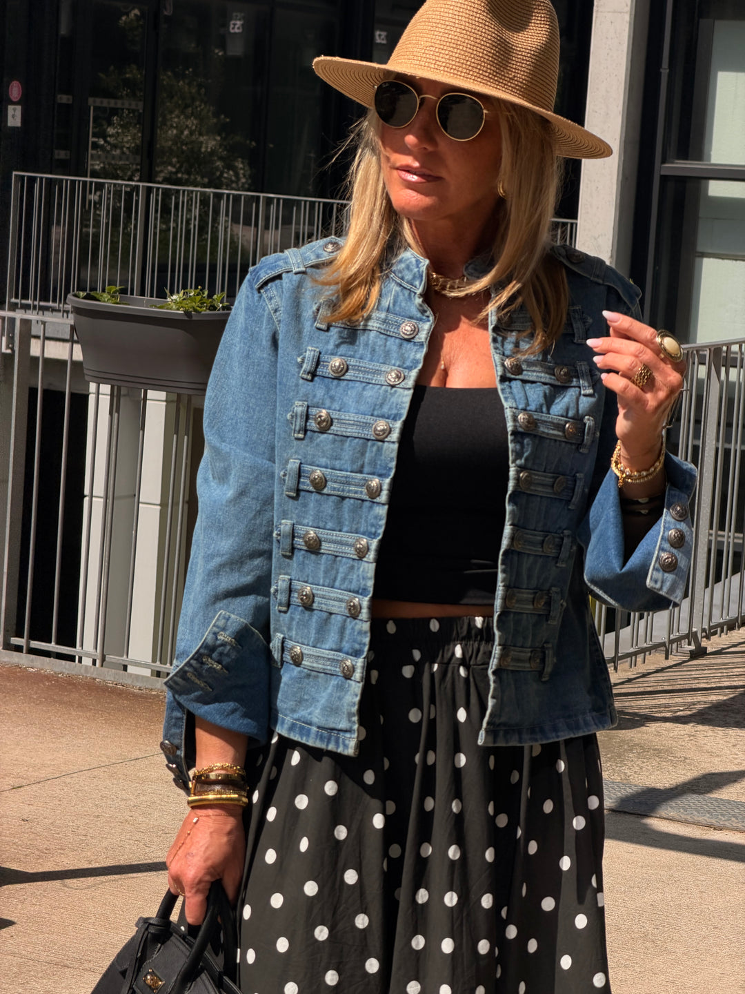 Veste jean officiel Bleu foncé 9601 (taille unique )
