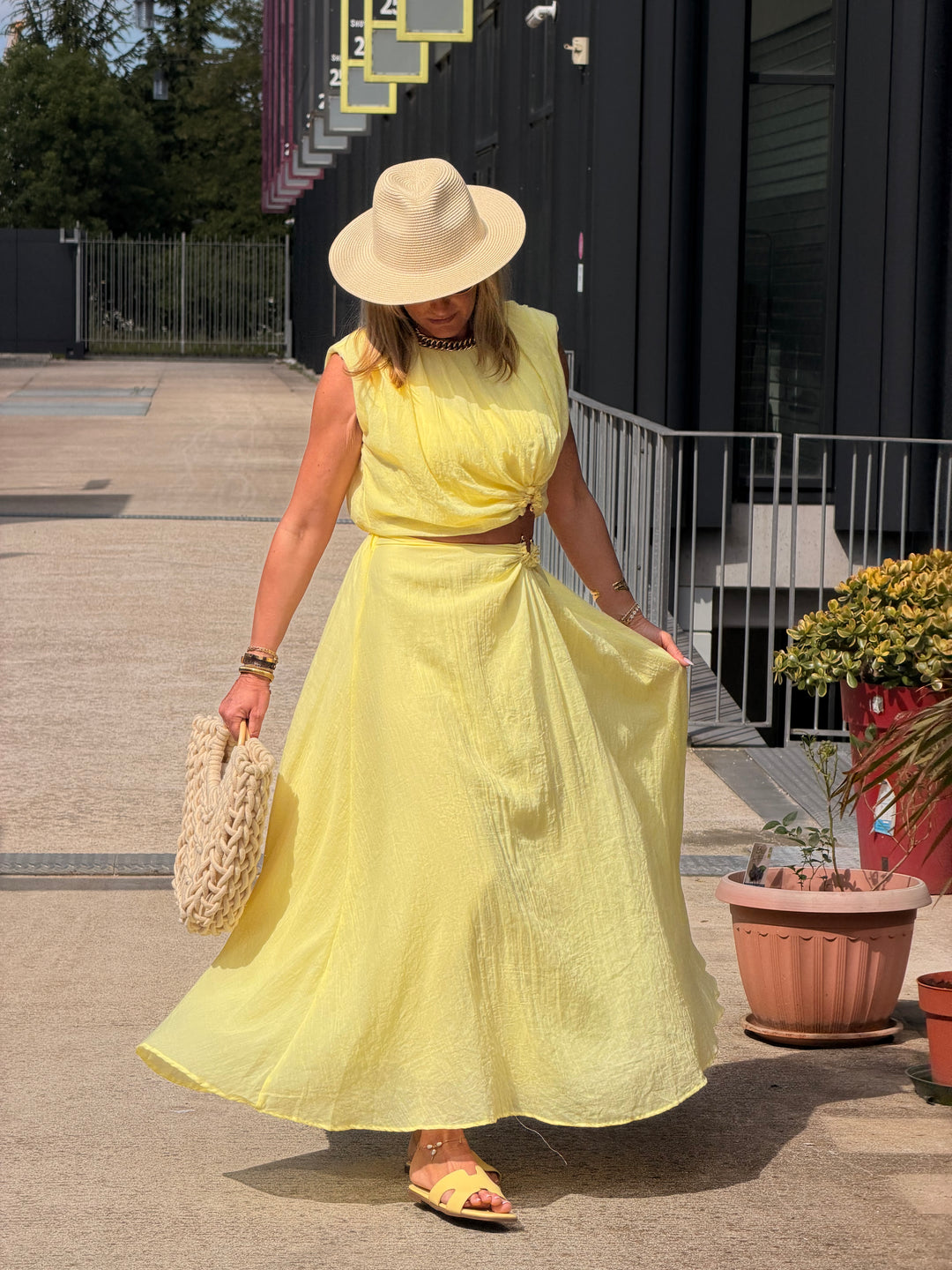 Ensemble jaune à détail anneau SET001