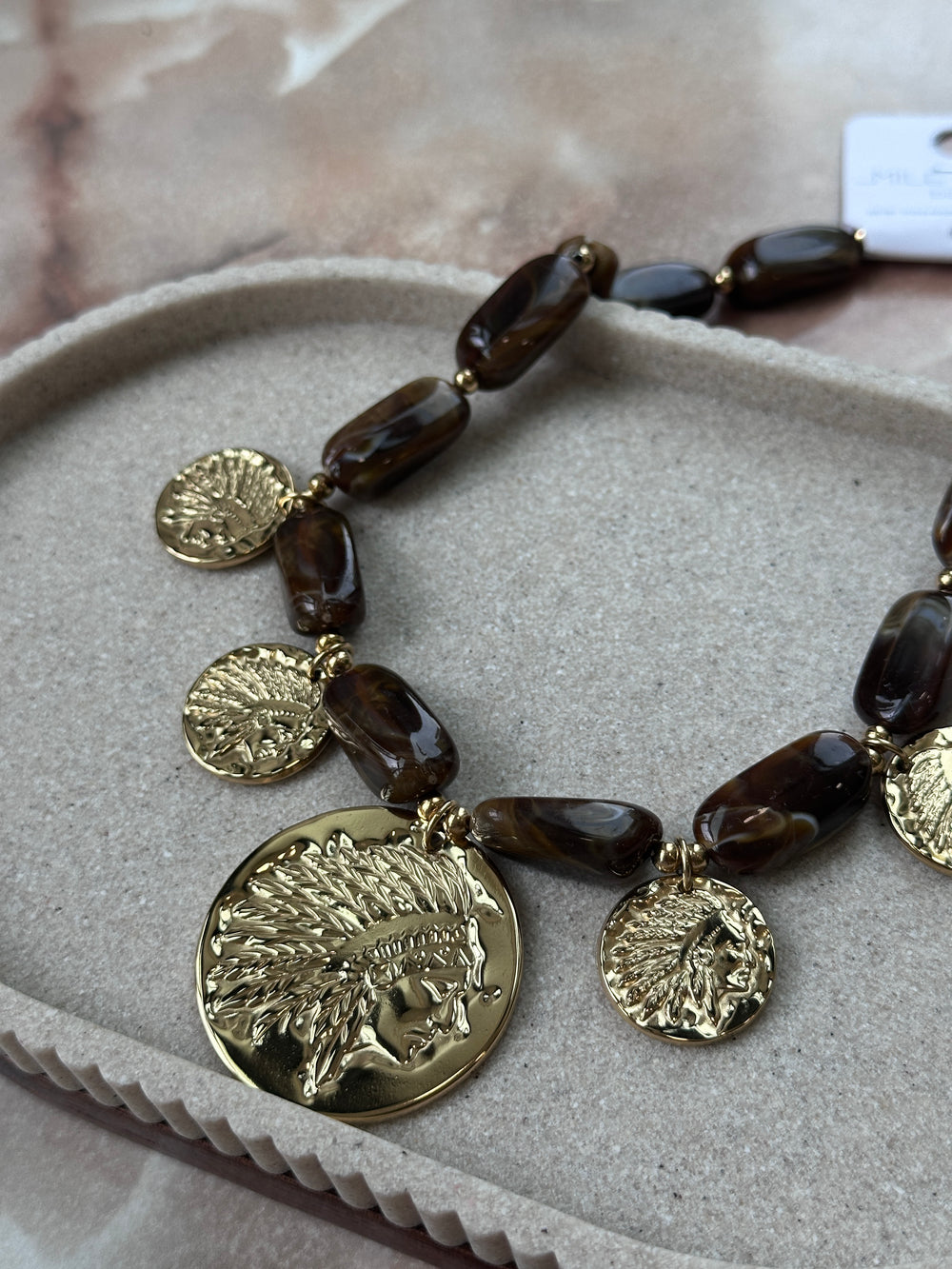 Collier nacré Choco aux médaillons