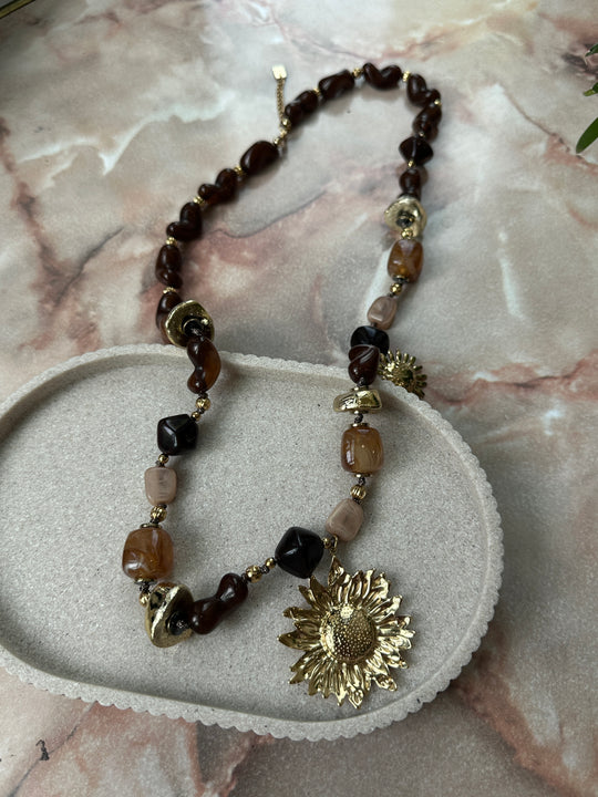 Collier long nacre pendentif or