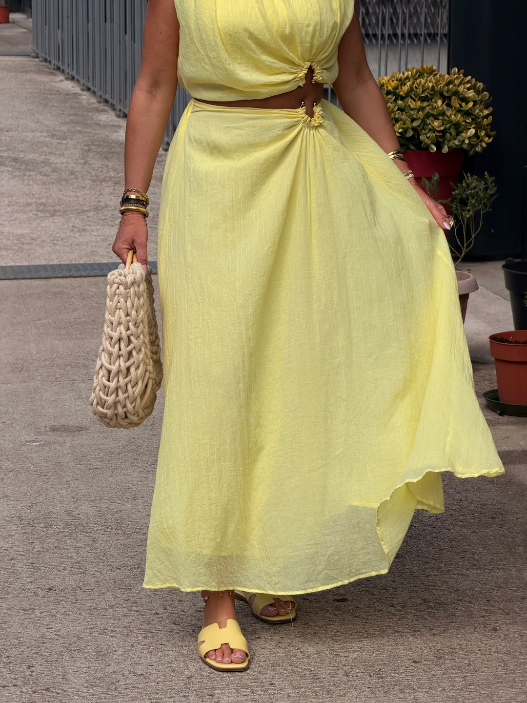 Ensemble jaune à détail anneau SET001