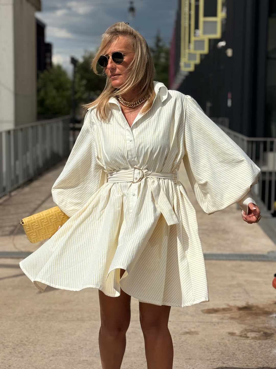 Robe chemise bouffante jaune 12623