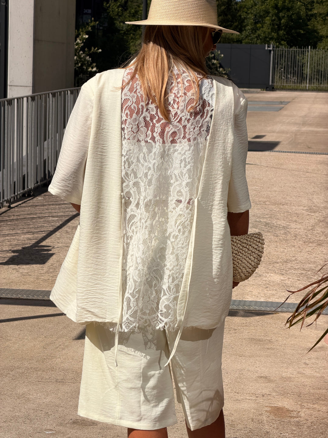 Veste Ecru dos dentelle 1215