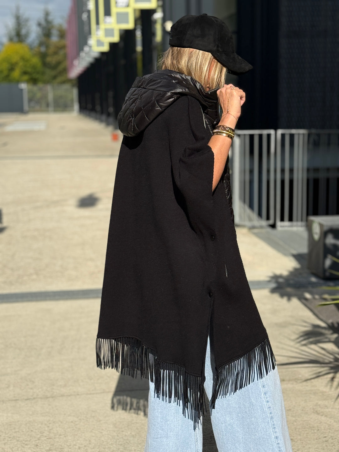 Cape doudoune capuche frange