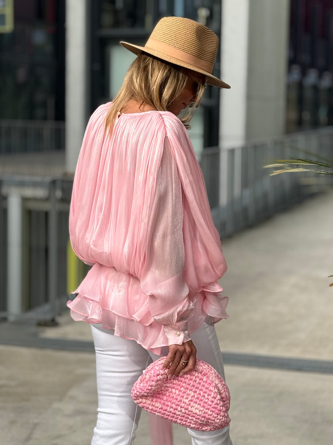 Blouse bouffante volant rose 8016