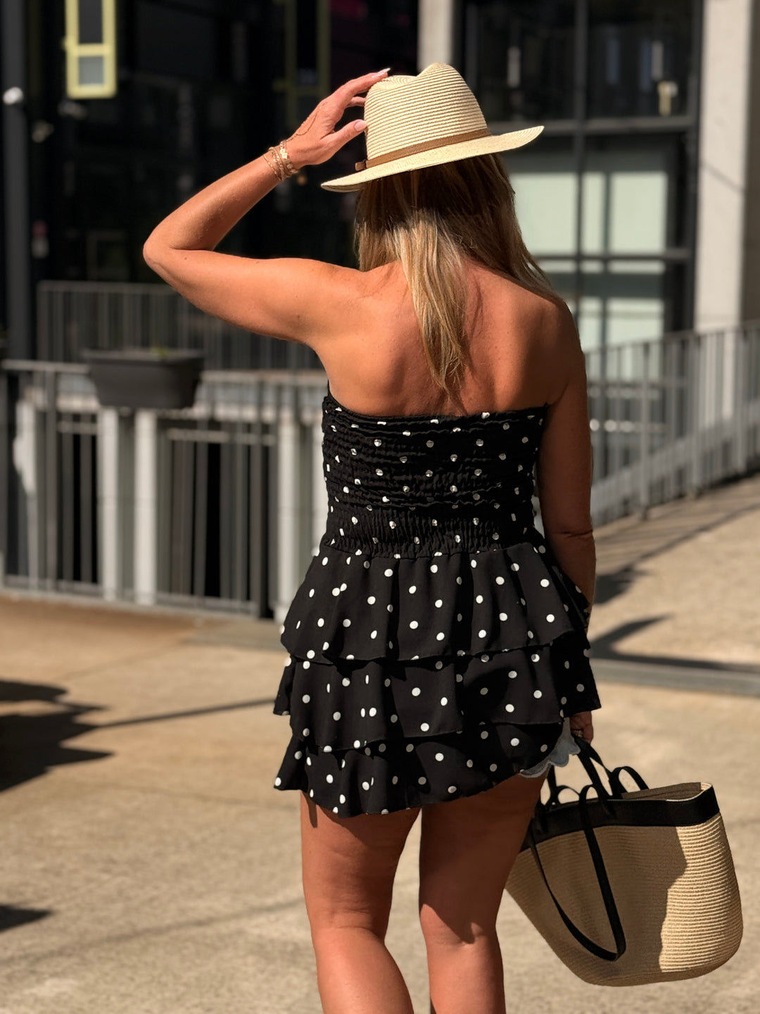 Bustier courte à pois noir 3380
