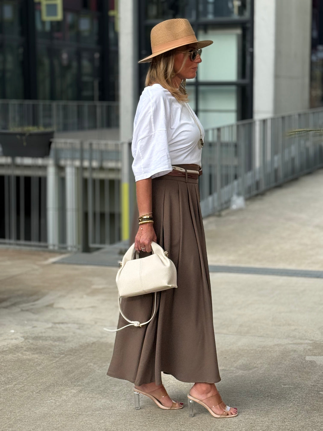Jupe longue évasée Taupe M760
