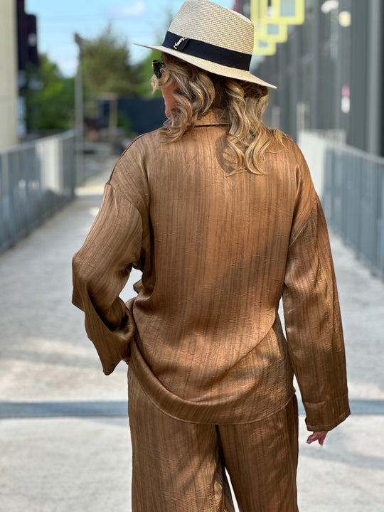 Ensemble chemise et pantalon camel 1337