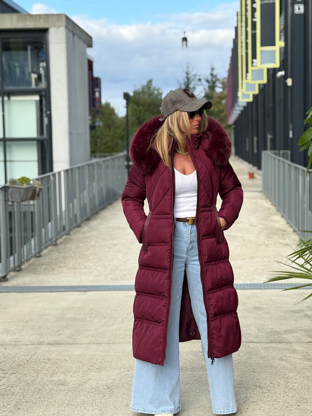 Doudoune longue capuche fourrure Bordeaux 25510