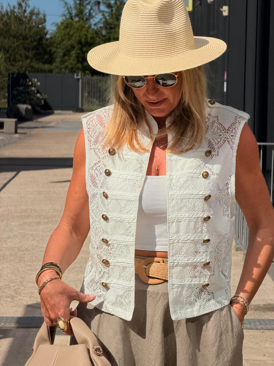 Boléro officier blanc avec dentelle