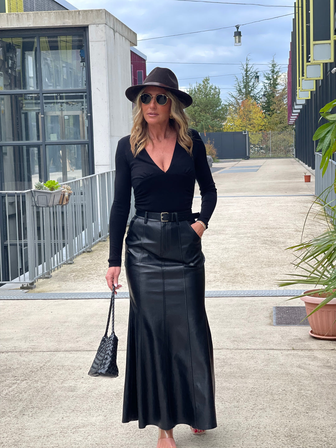 Jupe similicuir longue évasée Noir 7997