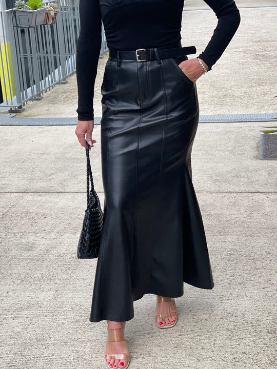 Jupe similicuir longue évasée Noir 7997