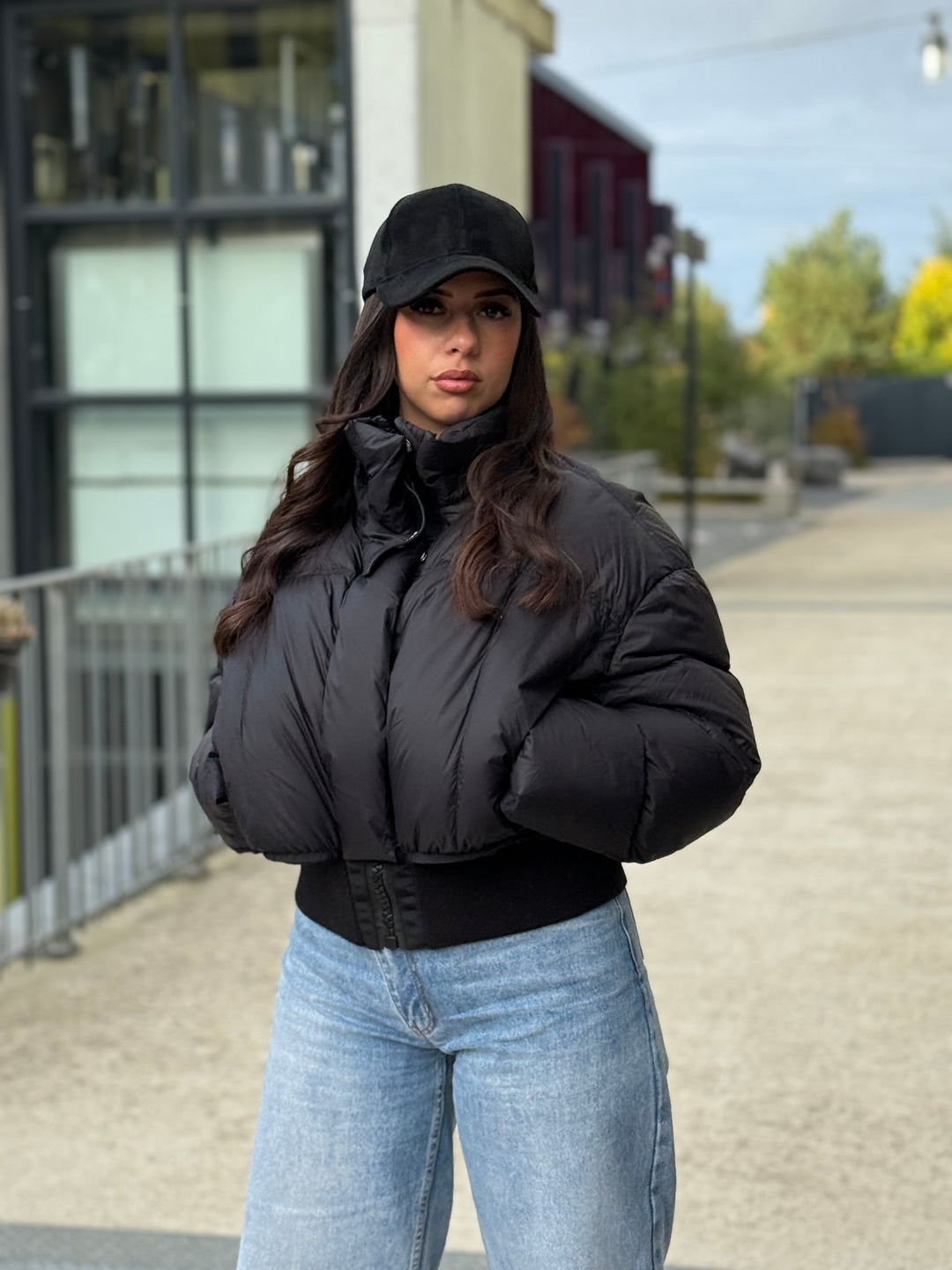 Doudoune court cintré à la taille Noir 2021 (plume)