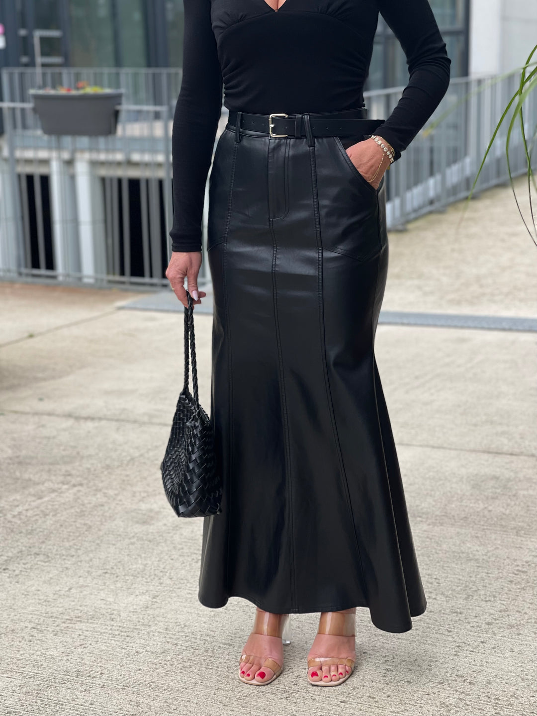 Jupe similicuir longue évasée Noir 7997