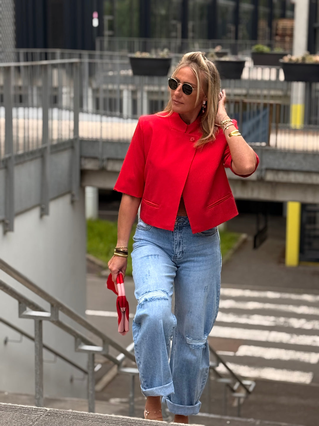 Blazer court rouge V26049