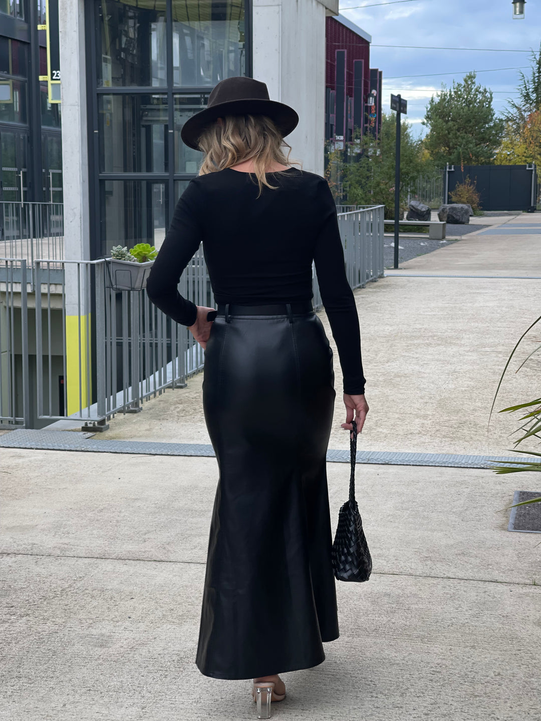 Jupe similicuir longue évasée Noir 7997