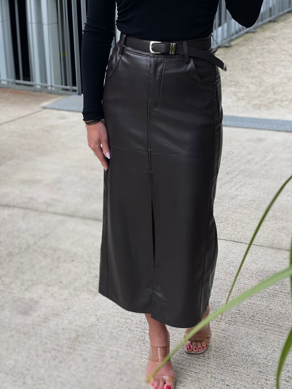 Jupe similicuir tube fente  Choco 7652-1