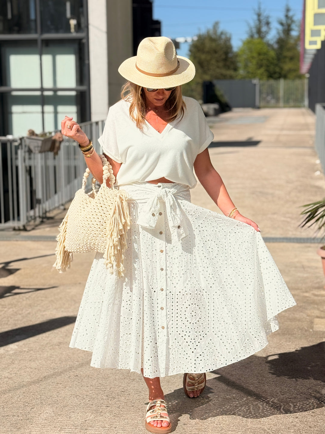 Jupe blanche à noeud blanc 4999