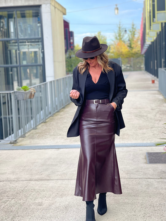 Jupe similicuir longue évasée Bordeaux 2001