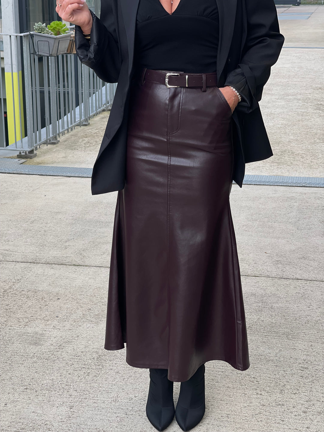 Jupe similicuir longue évasée Bordeaux 2001