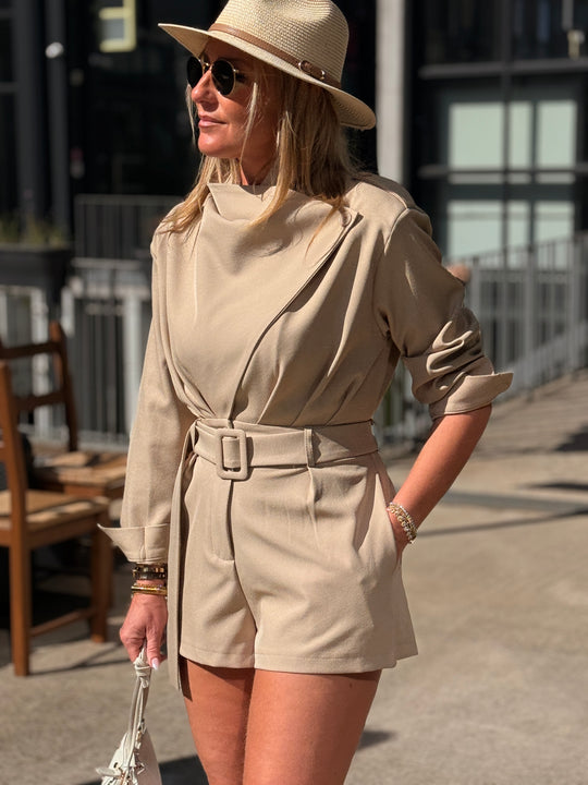 Combi-short avec ceinture Taupe (taille petit)
