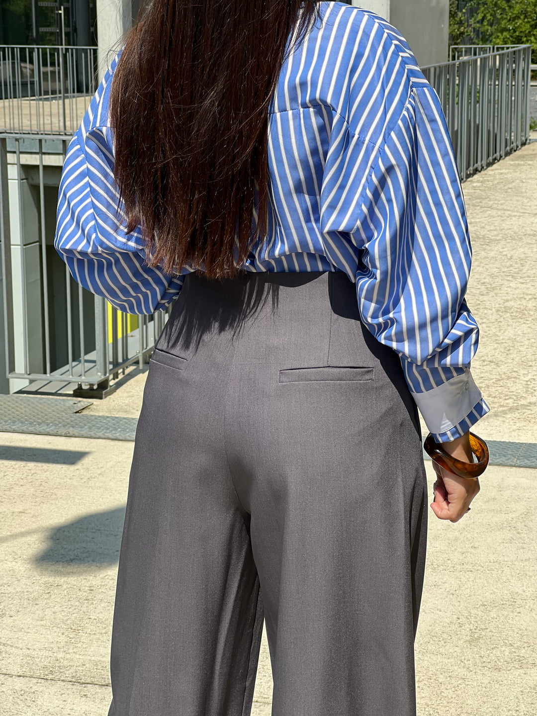 Pantalon à pince gris M765