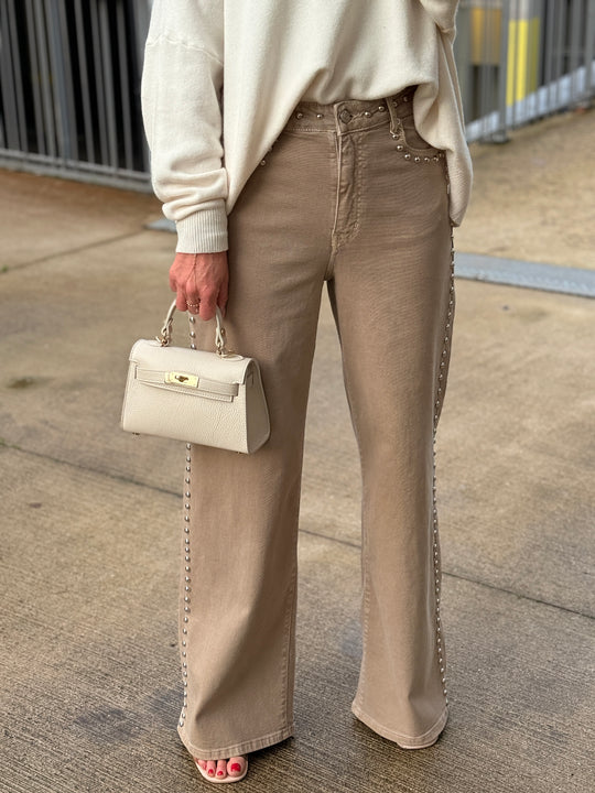 Jean Droite beige cloutés Y3378