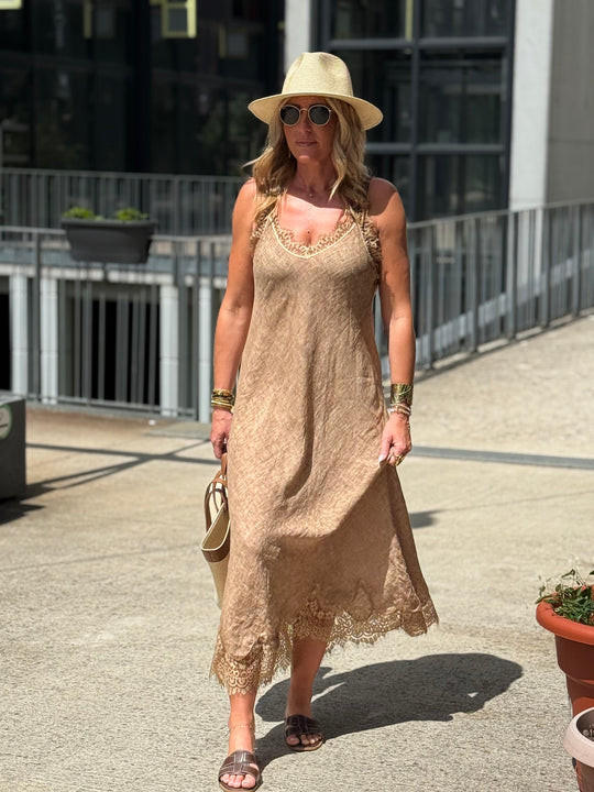 Robe lin aux dentelle 26700 Camel