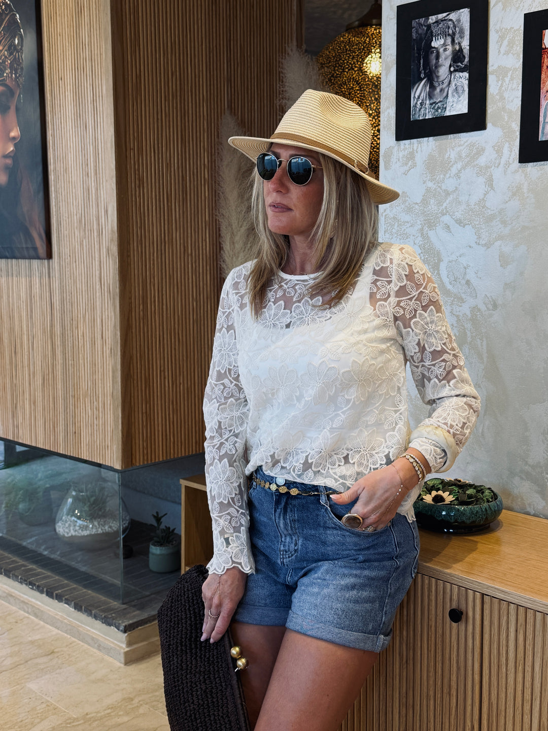 Top dentelle motif grandes fleurs 2521