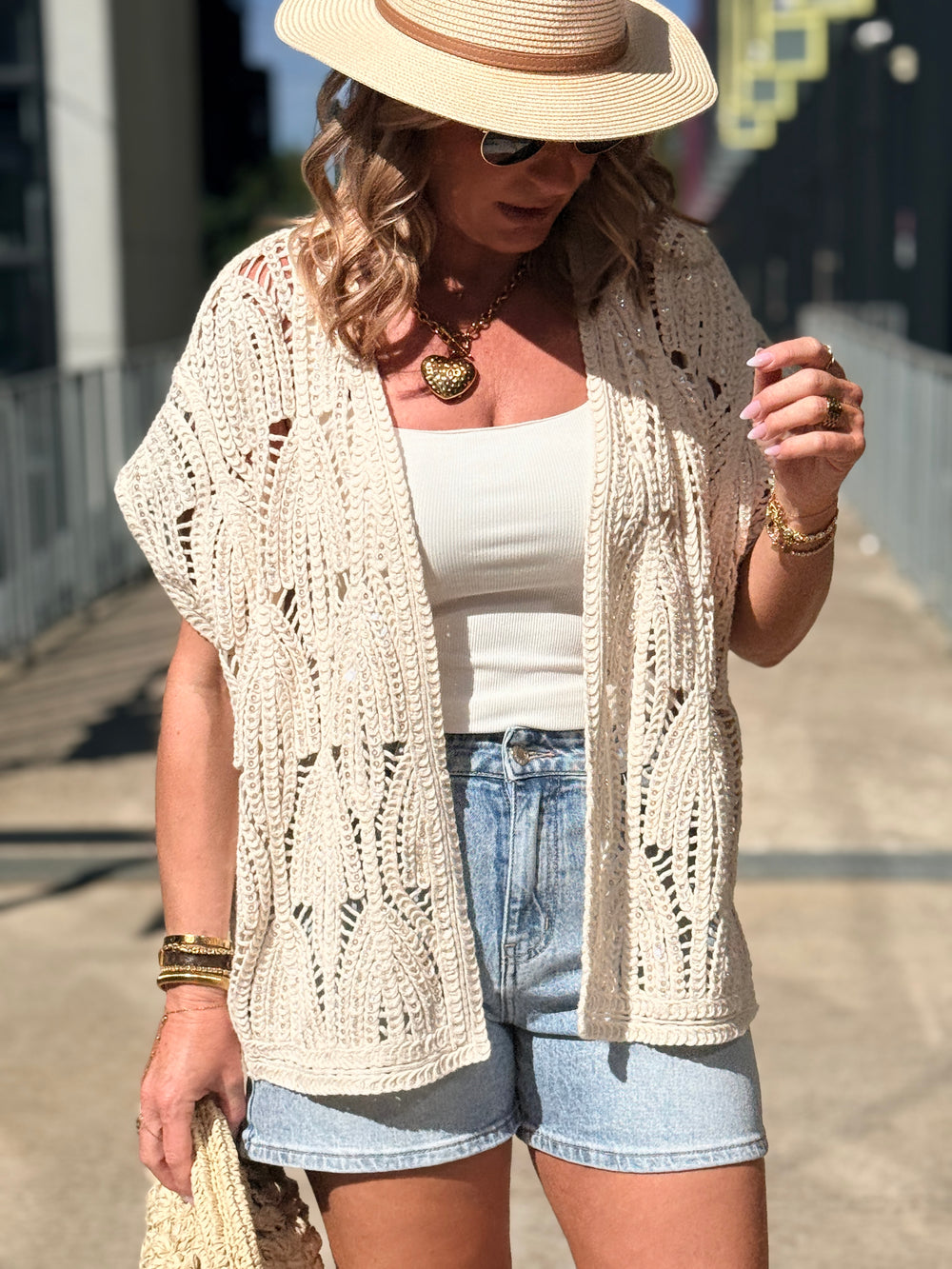 Gilet crochet aux perles beige (sans manches) 88061