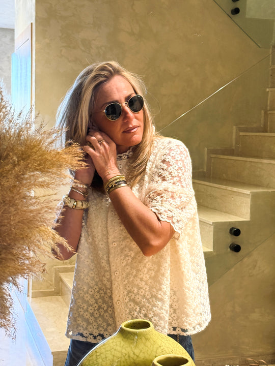 Blouse florale dentelle doublée manches courtes écru 3280 (grande taille)