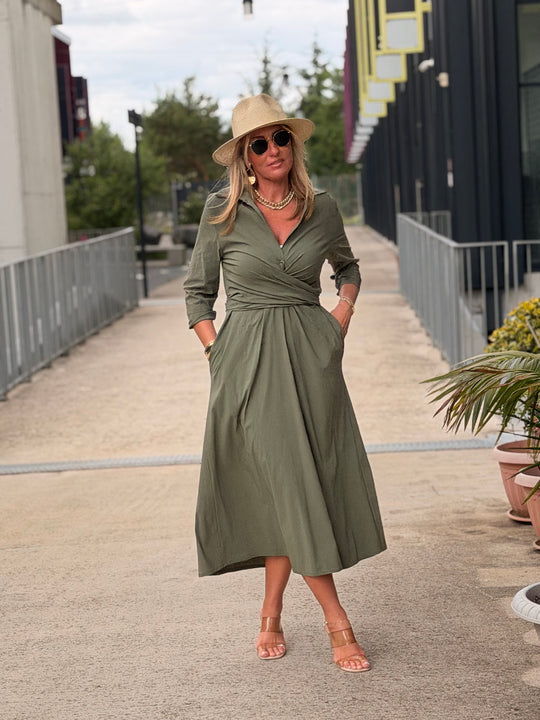 Robe attaché à la taille
