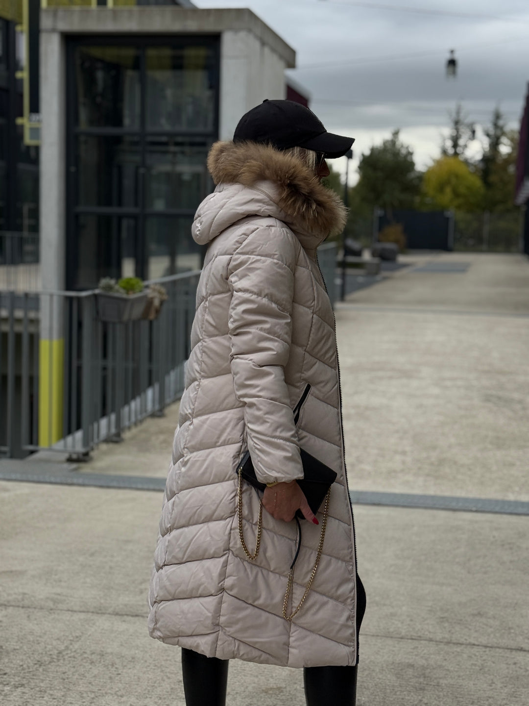 Doudoune milong capuche fourrure authentique Beige 8243(taille petit )