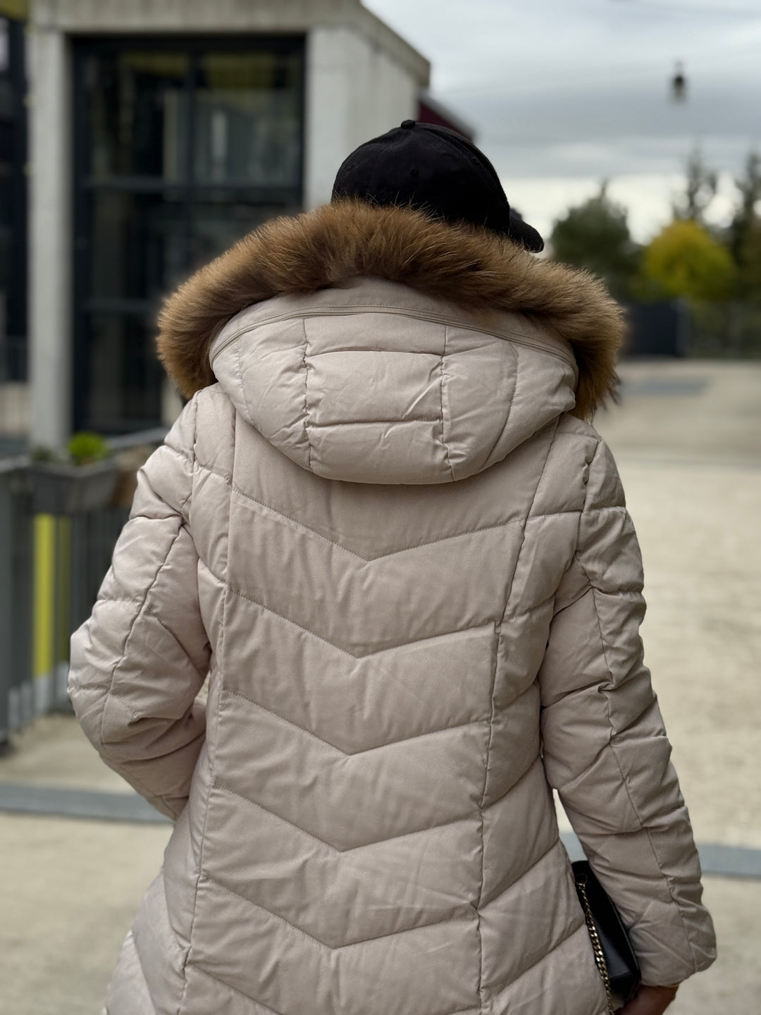 Doudoune milong capuche fourrure authentique Beige 8243(taille petit )